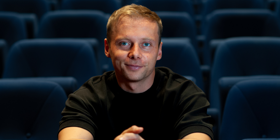 Nicholas Arnst
